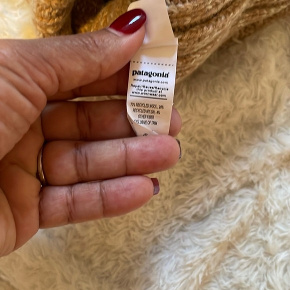 Patagonia Tan Knit Beanie with Pom - Picture 6 of 7